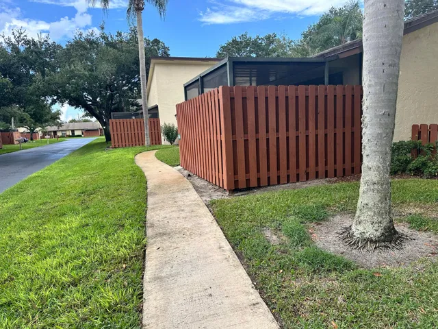  Residence photo 7