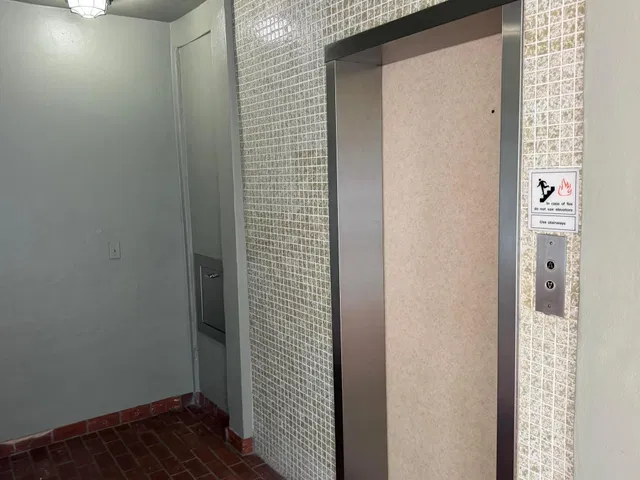 Unit 208 photo 36