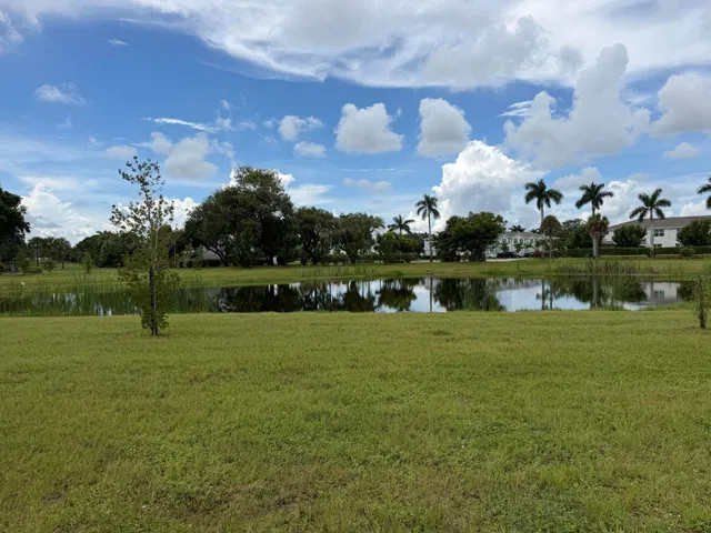 Unit 208 photo 39