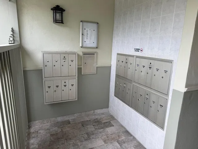 Unit 208 photo 43