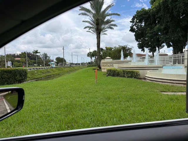 Unit 208 photo 47