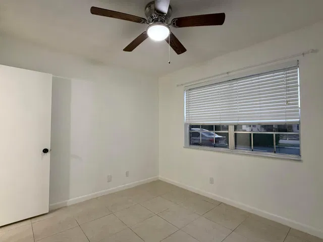 Boca Raton Unit 109 photo 10