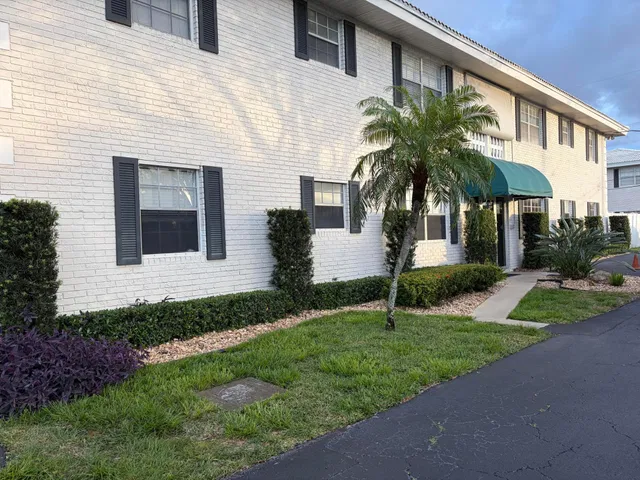 Boca Raton Unit 109 photo 24