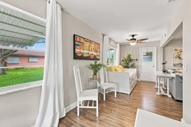  Residence photo 19