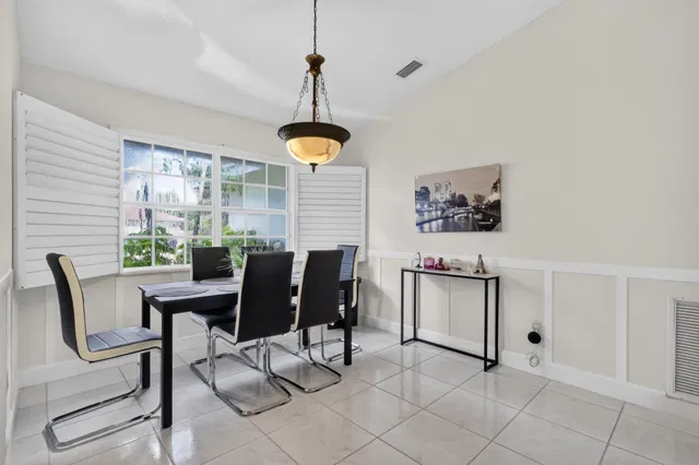 Residence photo 14