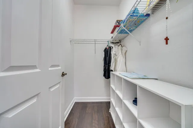  Residence photo 28