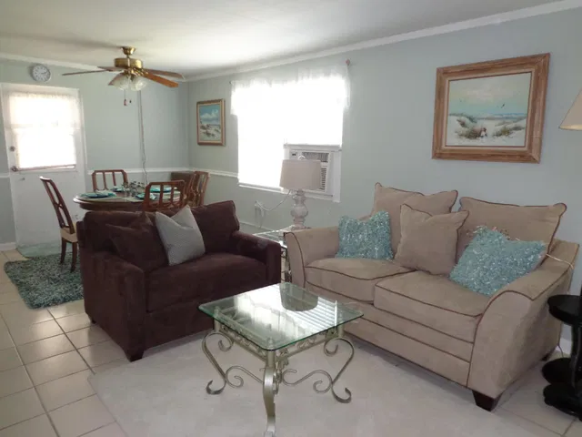 Residence photo 13