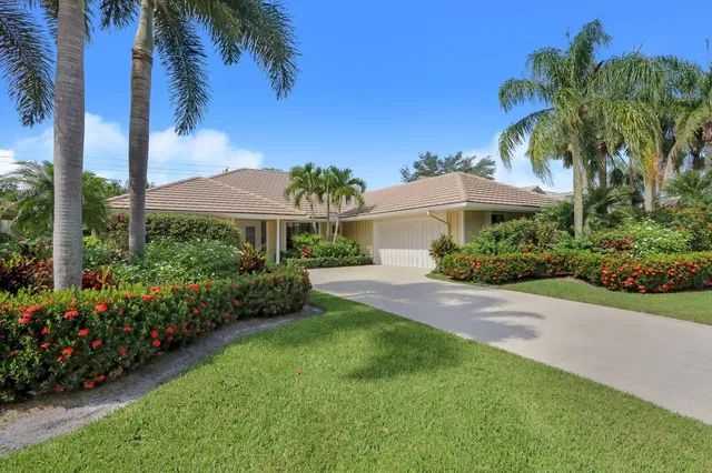 PGA National Palm Beach Gardens Residence photo 24