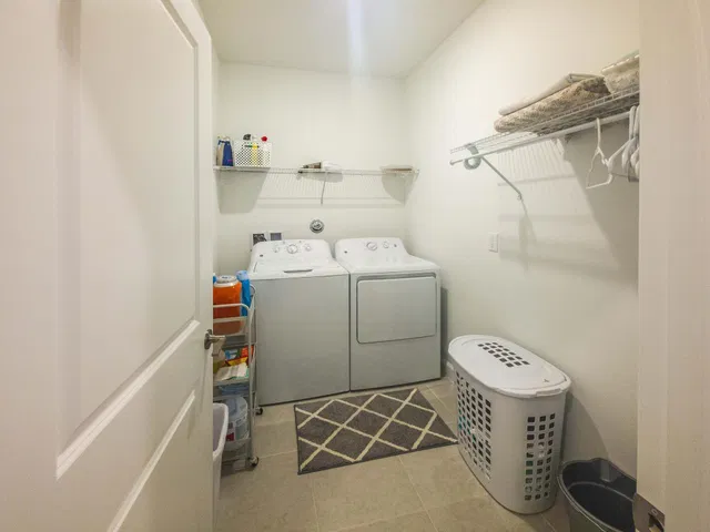 Residence photo 32