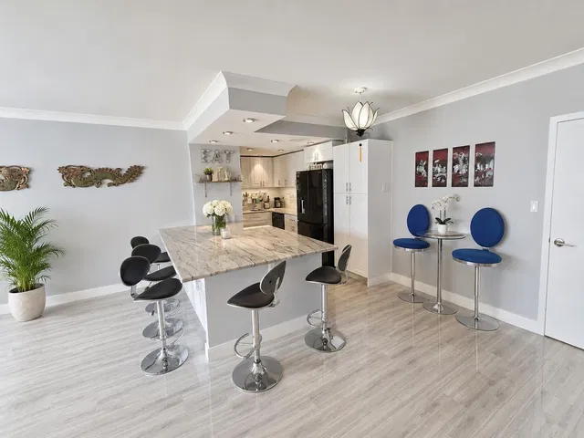Old Northwood Unit 407 photo 2