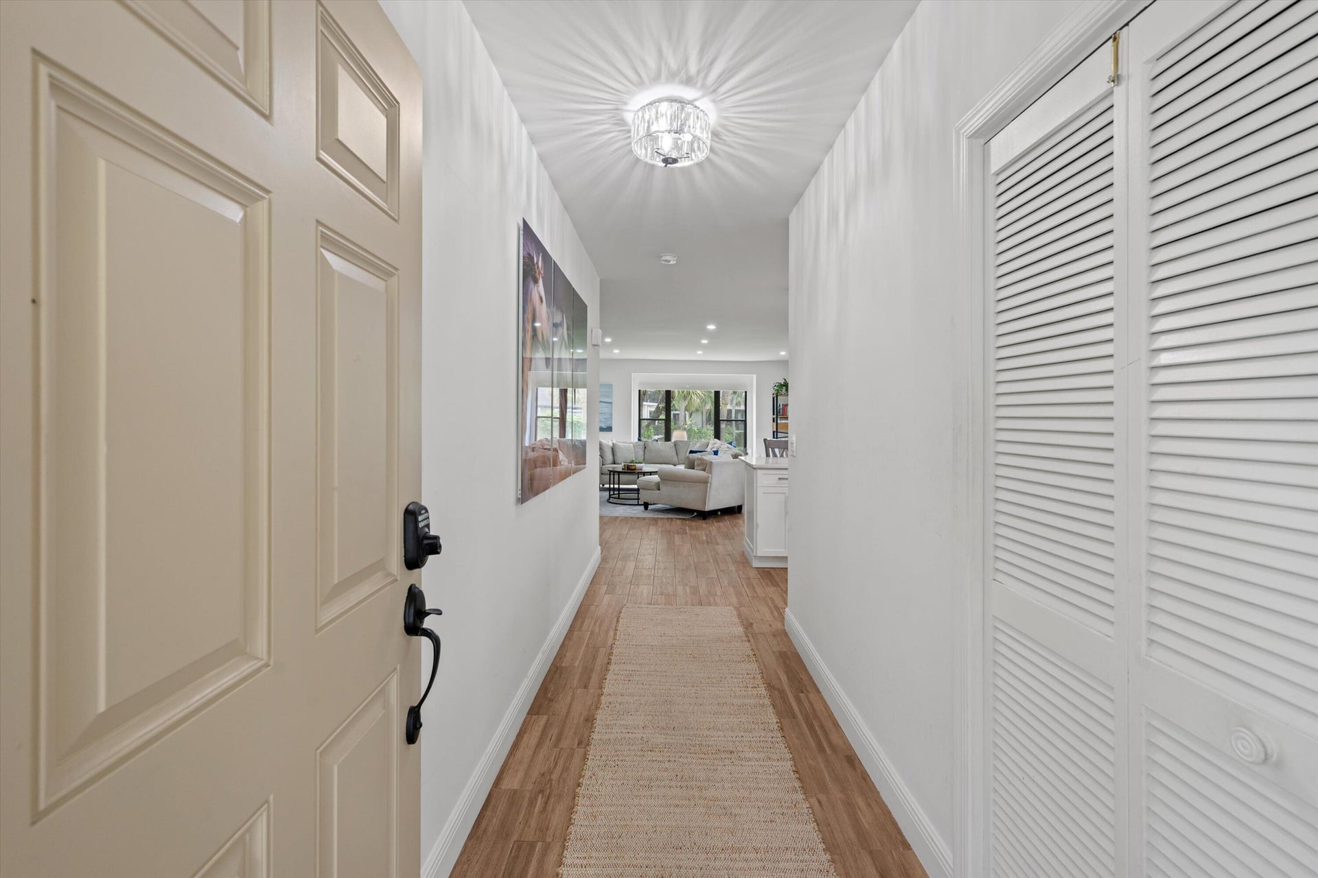 Unit 203 photo 2