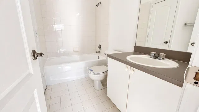 Residence photo 3