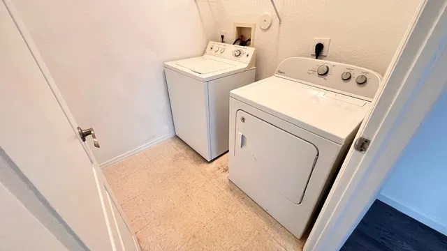 Residence photo 7