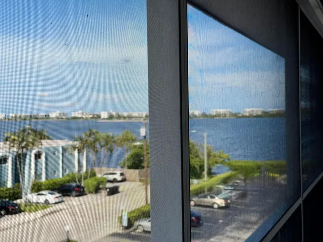 Lakeside Arms Lake Worth Unit #401 photo 15