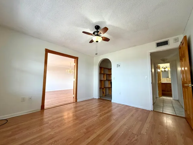 Lakeside Arms Lake Worth Unit #401 photo 18