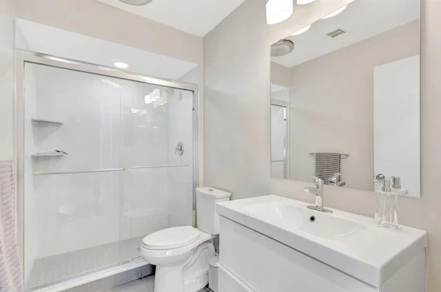 PGA National Palm Beach Gardens Unit 1 photo 16