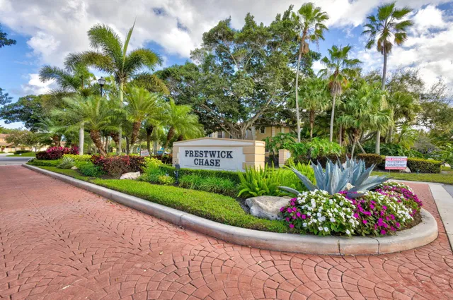 PGA National Palm Beach Gardens Unit 1 photo 38