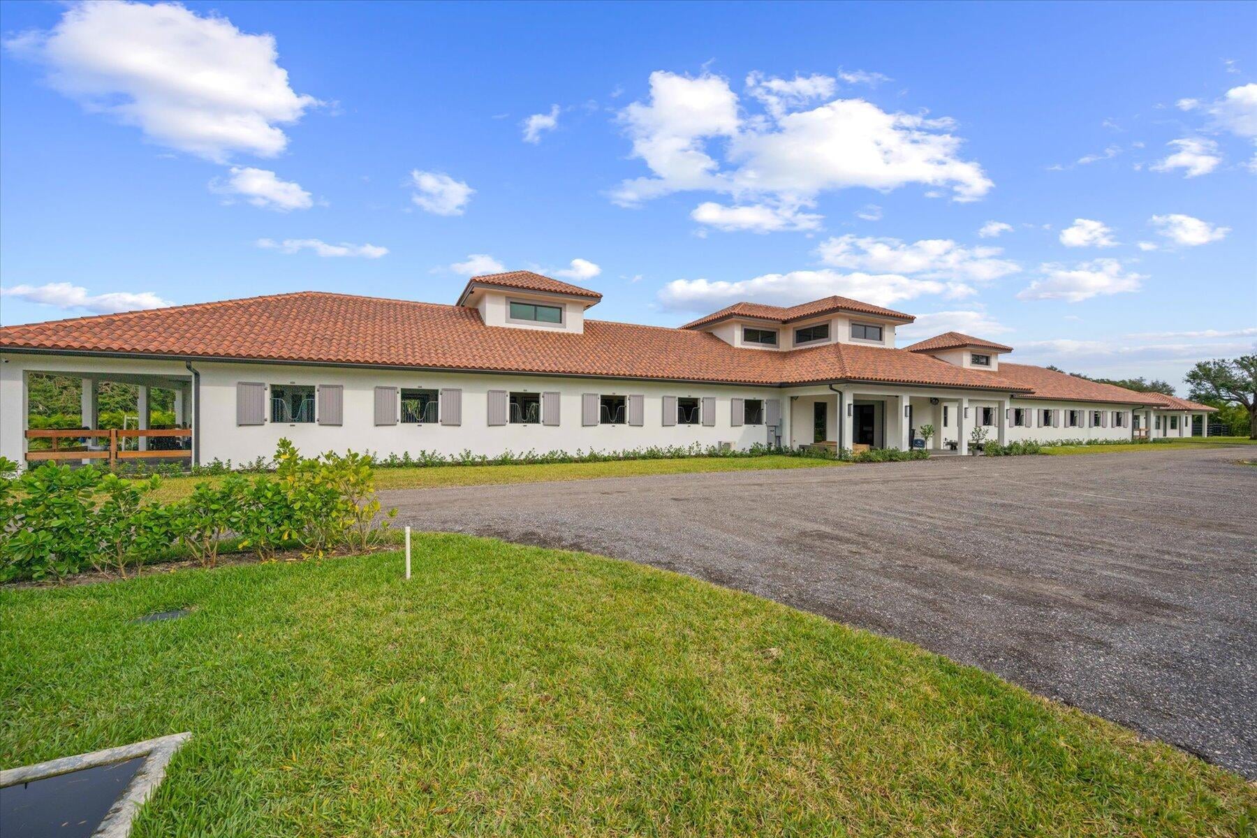 Residence photo 22