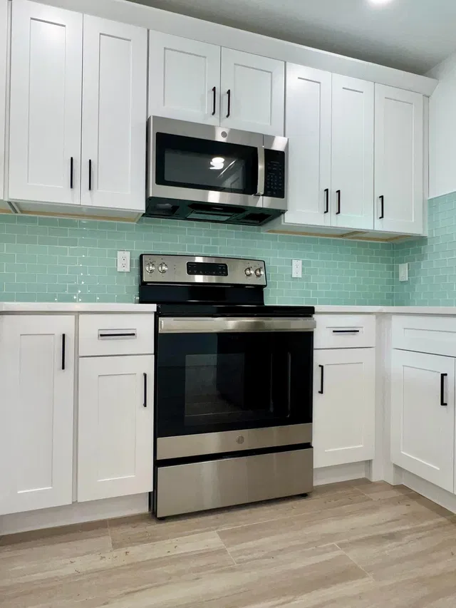 Residence photo 16