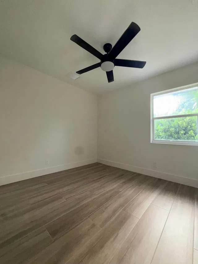 Residence photo 38