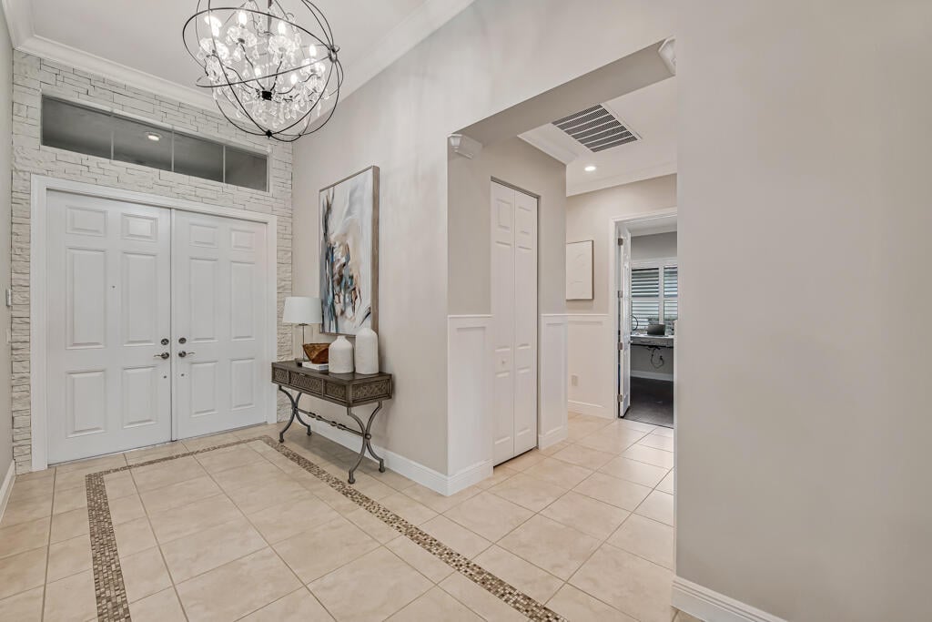 Residence photo 65