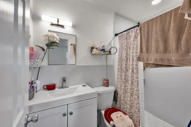 Residence photo 20