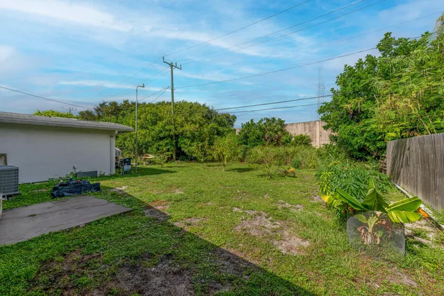 Residence photo 24