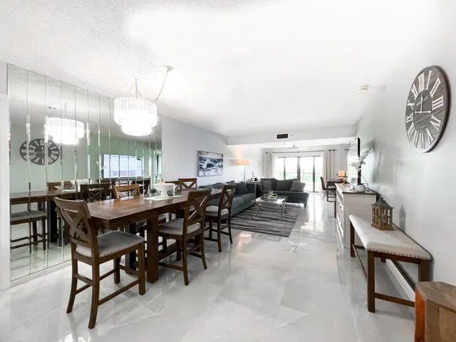 Unit 202 photo 9