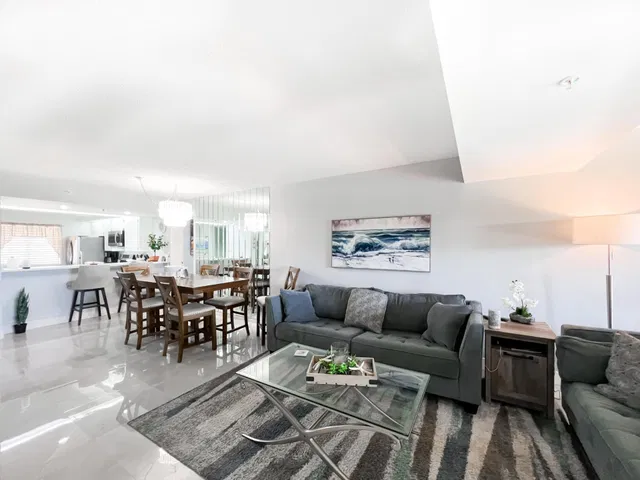 Unit 202 photo 12