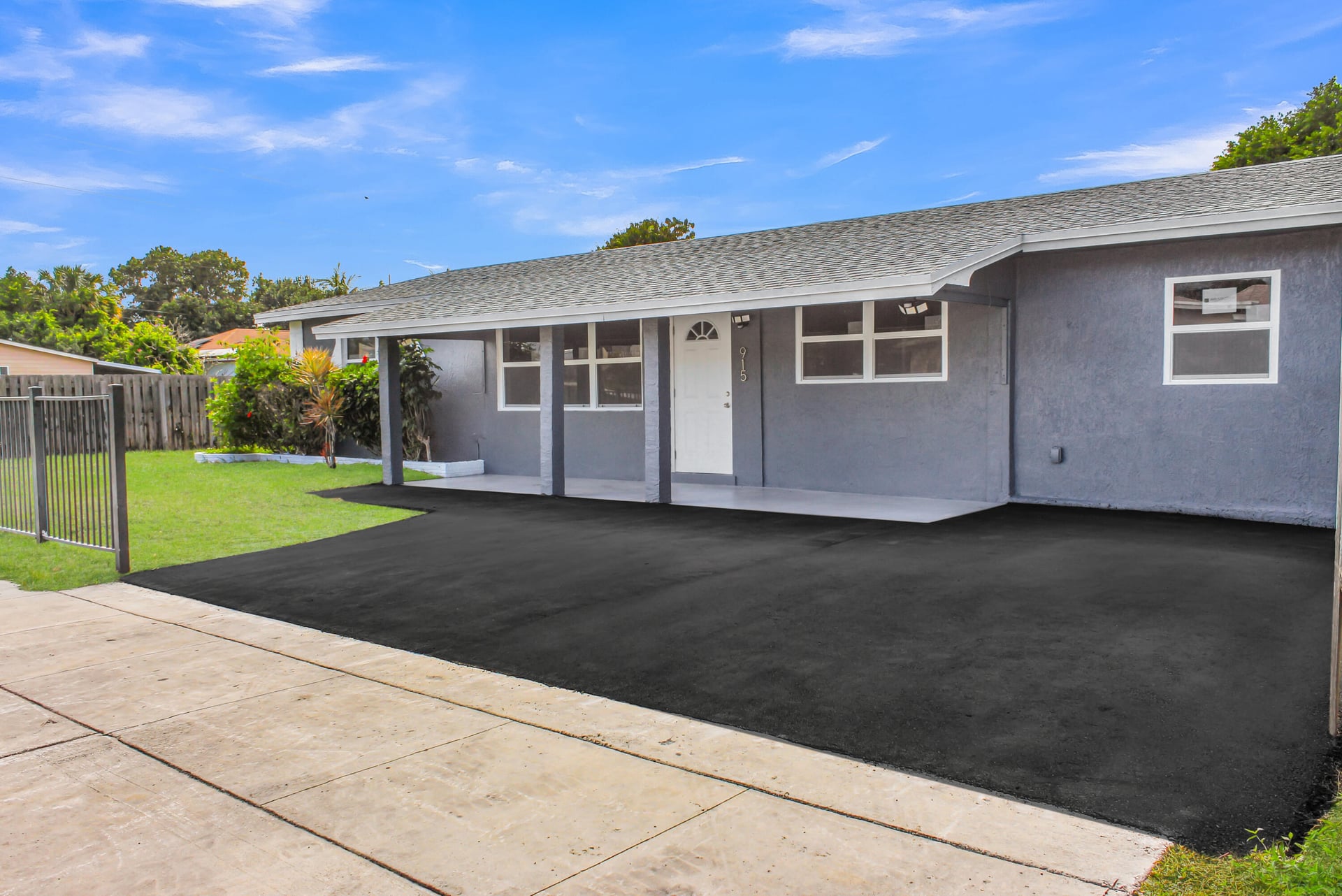 Residence photo 2