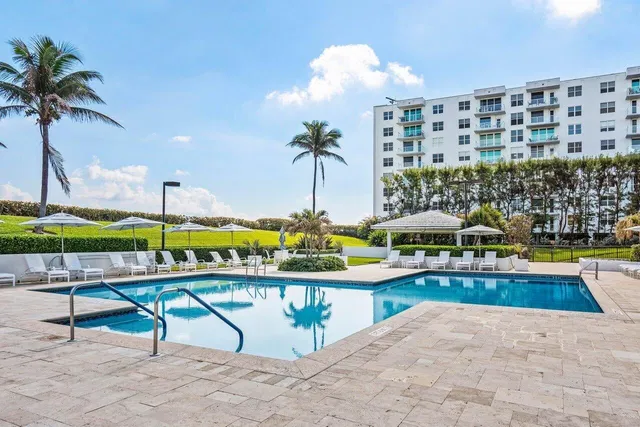 South Palm Beach Unit 304 photo 20