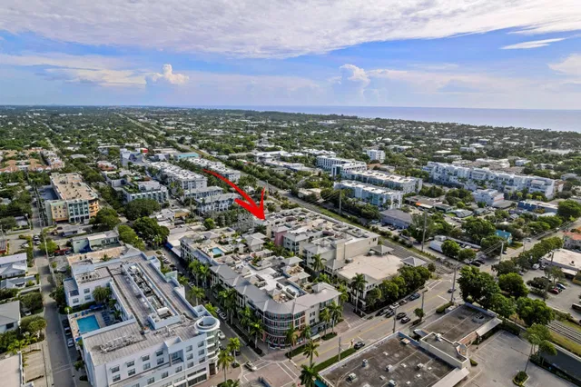 The Astor Unit 505 photo 23