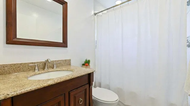  Residence photo 11