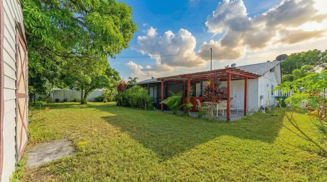  Residence photo 14