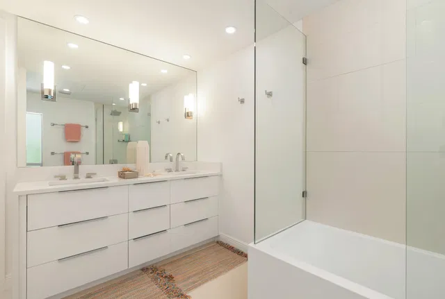 SoSo West Palm Beach Residence photo 17