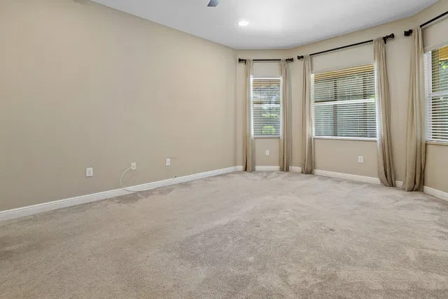 Residence photo 38