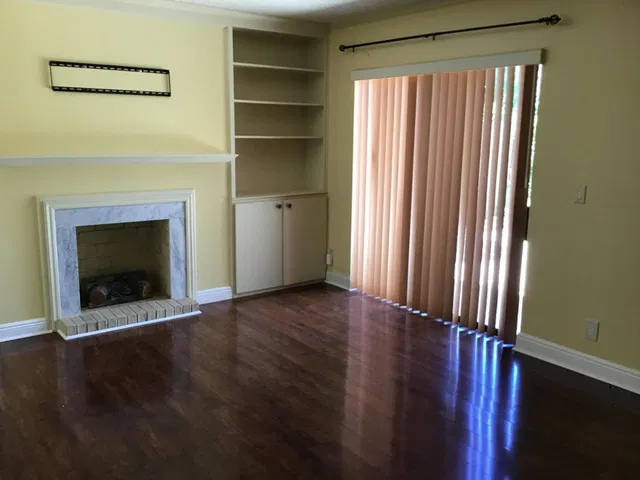 Unit A photo 3