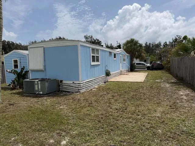 Residence photo 4