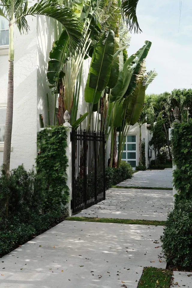 Royal Park Residence photo 43