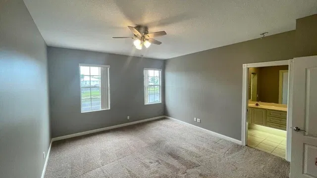 Residence photo 9