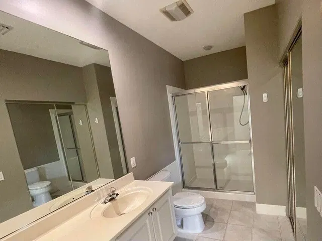 Residence photo 12