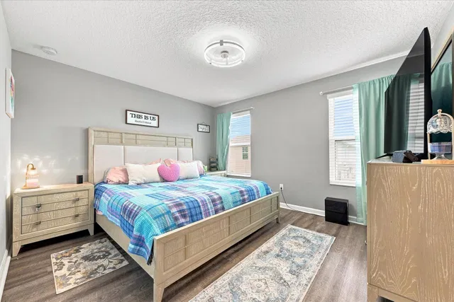 Residence photo 16