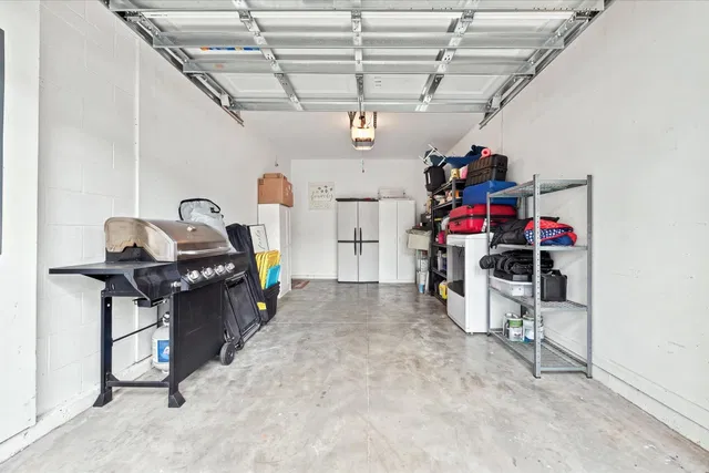 Residence photo 30