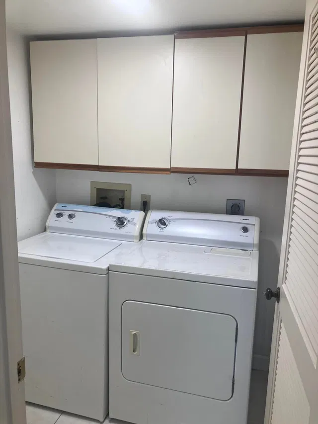 Unit 1616 photo 48