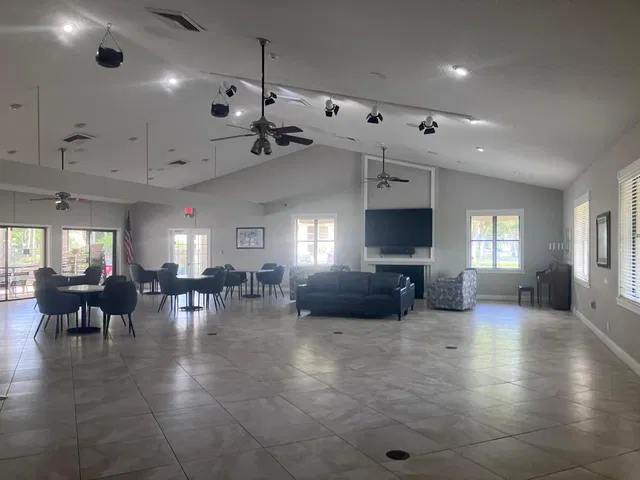 Unit 1616 photo 72