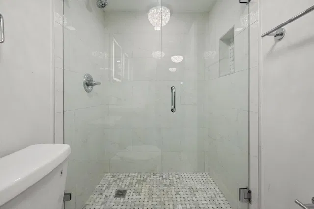Unit 208 photo 25
