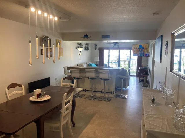 Unit 102 photo 2