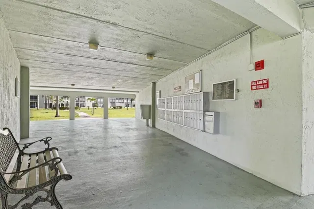 Unit 308 photo 21