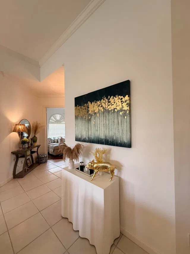 Residence photo 9