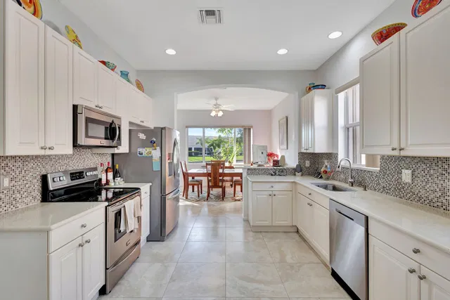 Residence photo 15